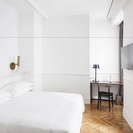 Hotel Senato 4*